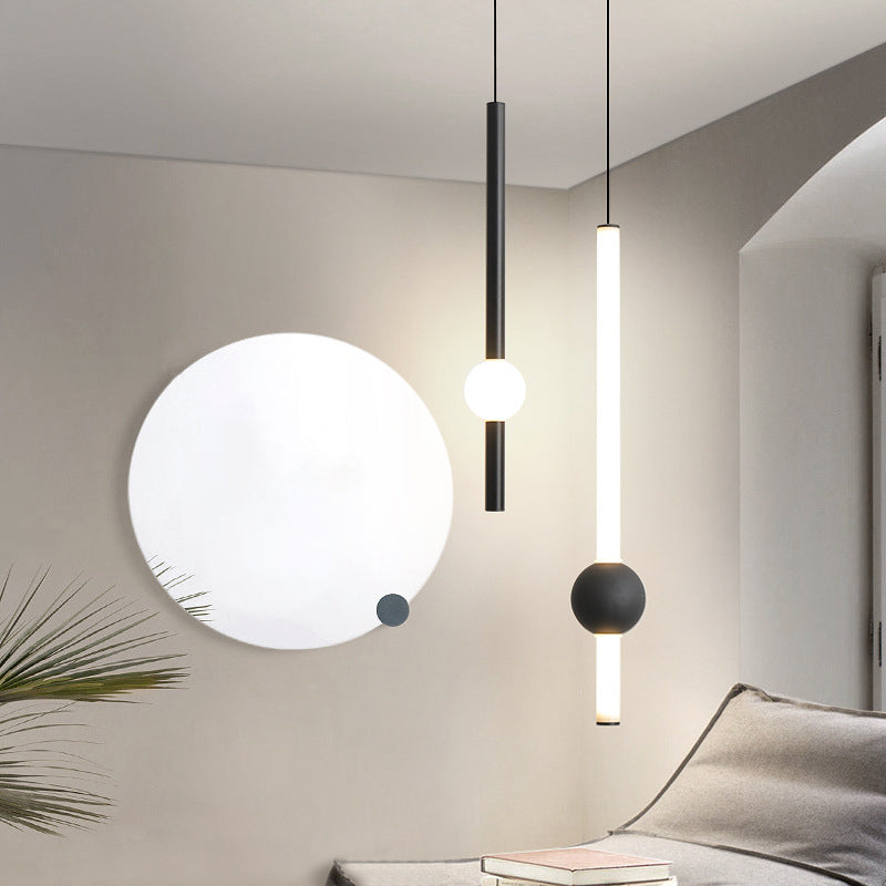 Éclat Minimaliste: Contemporary Pendant