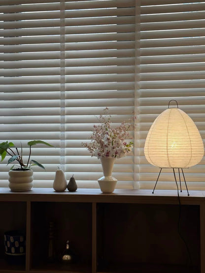 Akari 1A Table lamp