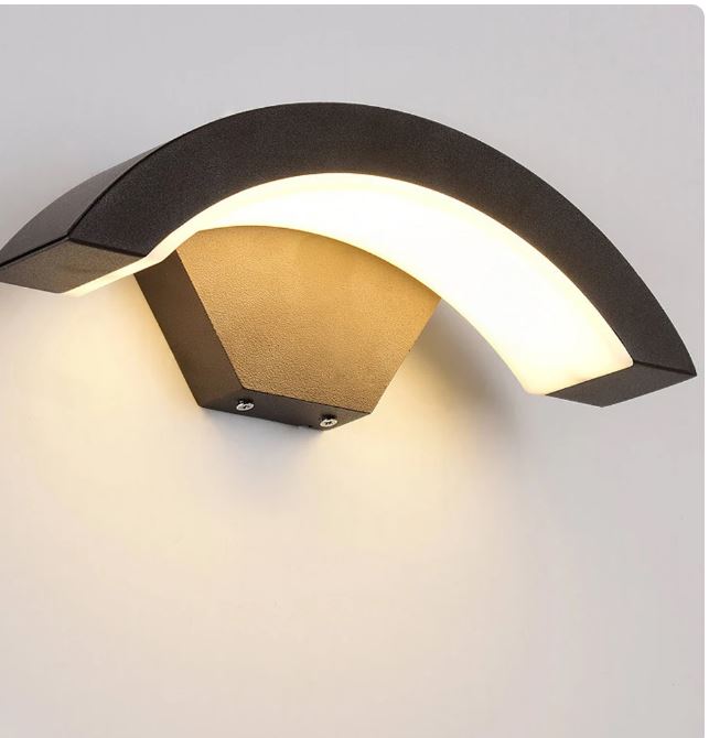 Curved Moon Induction Wall Light