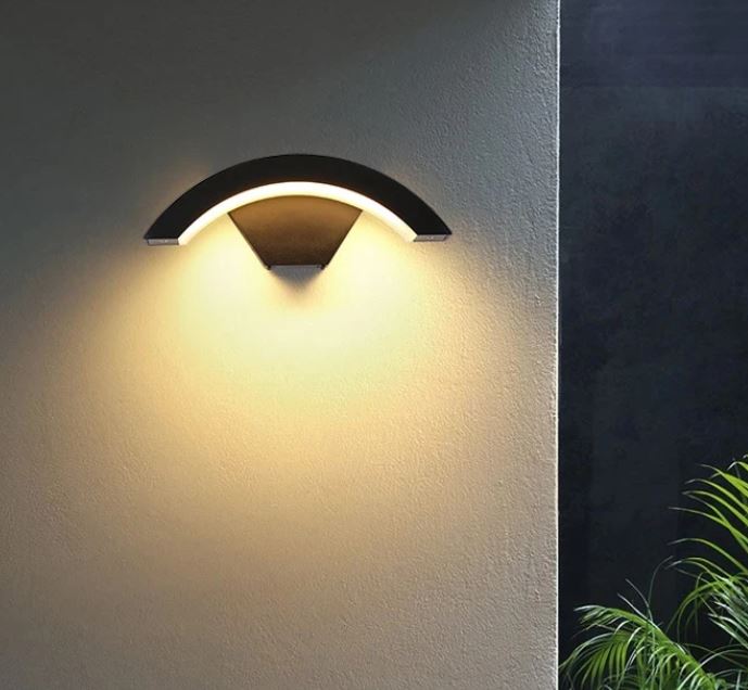 Curved Moon Induction Wall Light